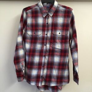 Multiple Plaid Shirts ⭐️⭐️⭐️